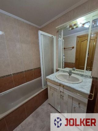 Piso en venta en Zona Piscinas en Burriana