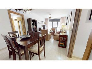 Piso en venta en Poniente-Norte - Miralbaida - Parque Azahara en Córdoba