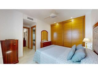 Piso en venta en Poniente-Norte - Miralbaida - Parque Azahara en Córdoba