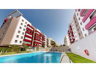 Piso en venta en Poniente-Norte - Miralbaida - Parque Azahara en Córdoba