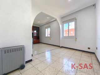 Piso en venta en Pubilla Cases en Hospitalet de Llobregat, L´