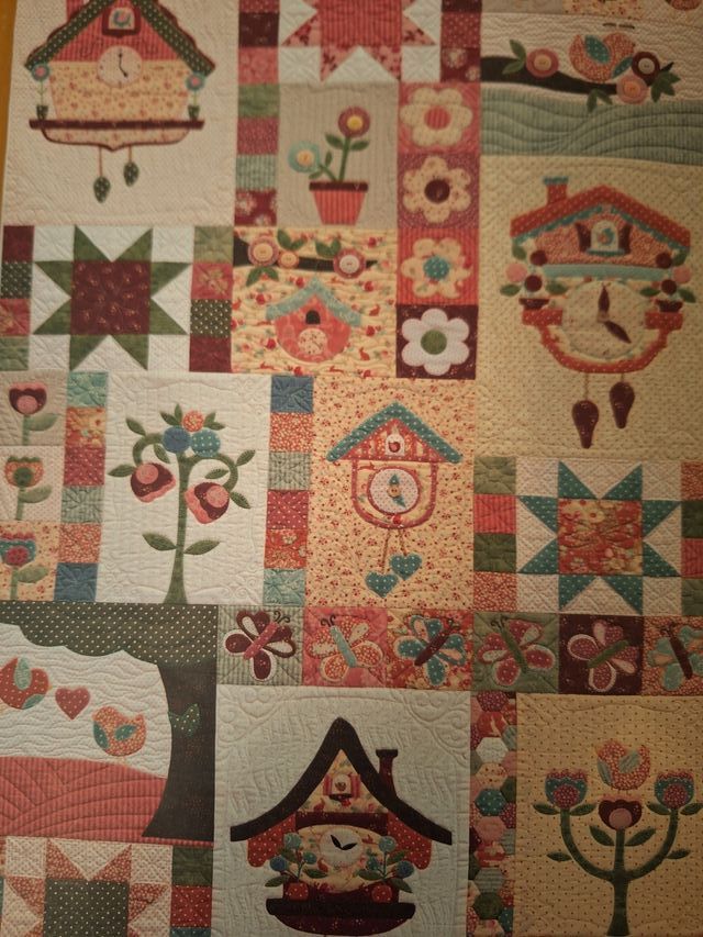 Patrón patchwork Cuckoo Bird