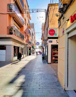 Local comercial en alquiler en Centre en Badalona