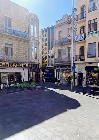 Local comercial en alquiler en Centre en Badalona