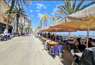 Local comercial en alquiler en Centre en Badalona