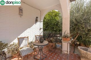 Chalet en venta en Zubia (La)