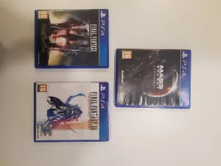 Consola Sony PlayStation 4 Slim Negra + 3 juegos,