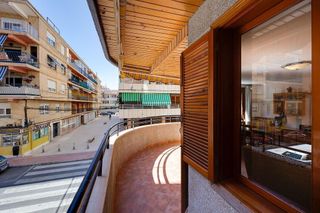 Piso en venta en El Acequión - Los Naúfragos en Torrevieja