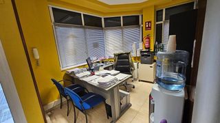 Local comercial en venta en Falperra - Santa Lucía en Coruña (A)