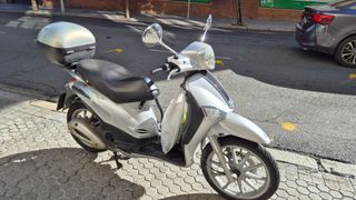 Sooter piaggio Liberty 125 2013