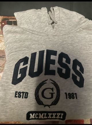 LOTE GUESS: 2 Sudaderas LOGO BORDADO y Pant. Nuevo