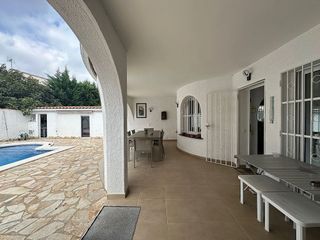 Chalet en venta en Empuriabrava en Castelló d´Empúries