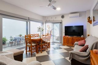 Casa adosada en venta en Núcleo Urbano en Pobla de Vallbona (la)