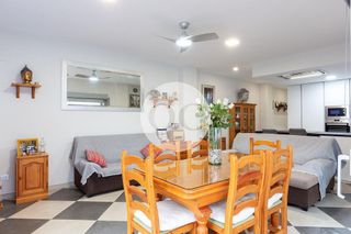 Casa adosada en venta en Núcleo Urbano en Pobla de Vallbona (la)