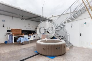 Casa adosada en venta en Núcleo Urbano en Pobla de Vallbona (la)
