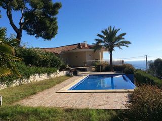 Chalet en venta en Roca Grossa - Serra Brava en Lloret de Mar