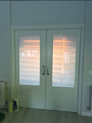 Puertas correderas blancas