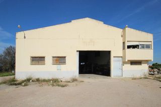 Nave industrial en venta en Poligono Mas del Jutge en Torrent