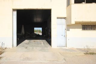 Nave industrial en venta en Poligono Mas del Jutge en Torrent