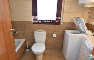 Piso en venta en Salatar en Roses