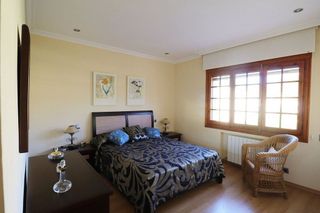 Chalet en venta en Petrer