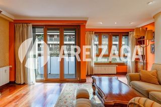 Piso en venta en Amara - Berri en San Sebastián-Donostia