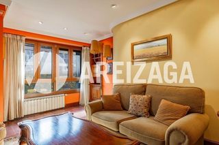 Piso en venta en Amara - Berri en San Sebastián-Donostia