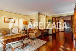 Piso en venta en Amara - Berri en San Sebastián-Donostia