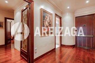 Piso en venta en Amara - Berri en San Sebastián-Donostia