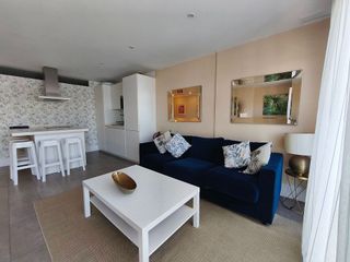 Piso en venta en Puerto Banús en Marbella
