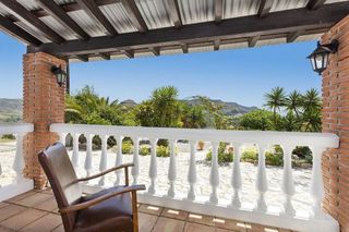 Cortijo en venta en Pizarra