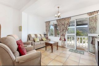 Cortijo en venta en Pizarra