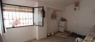 Chalet en venta en Hellín