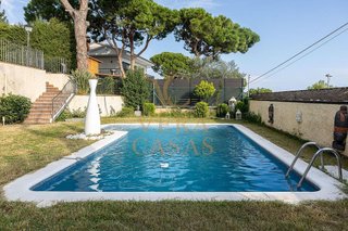 Chalet en venta en Premià de Dalt