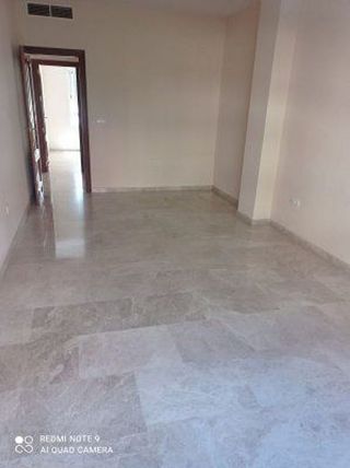 Piso en alquiler en Ciudad Jardín - Zoco en Córdoba