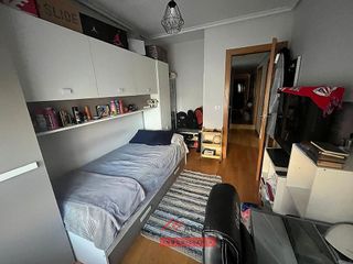 Piso en venta en Cascajos - Piqueras en Logroño