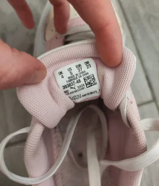 Zapatillas Puma colores pastel número 37