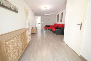 Piso en venta en El Acequión - Los Naúfragos en Torrevieja