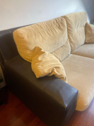 Sofá 3 plazas pana y polipiel marca Diwatto,