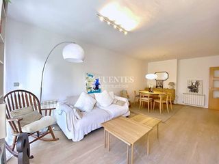 Piso en venta en Ensanche - Diputación en Alicante