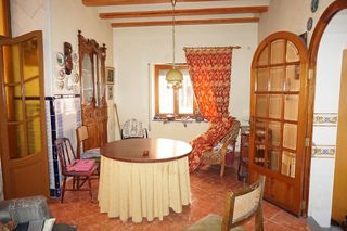 Casa adosada en venta en Turís