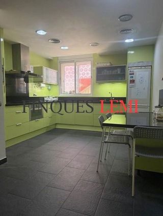 Casa en venta en Torre Baró en Barcelona