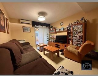 Casa adosada en venta en Tomelloso