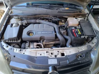 Opel Astra 2004