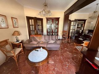 Piso en venta en Centro - Doña Mercedes en Dos Hermanas