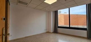 Oficina en alquiler en Almeda - El Corte Inglés en Cornellà de Llobregat