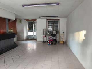 Local comercial en venta en Alisal - Cazoña - San Román en Santander