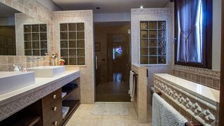 Chalet en venta en Elda