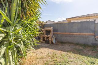 Chalet en venta en Zubia (La)