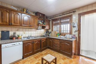 Chalet en venta en Zubia (La)